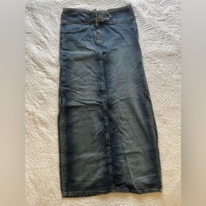 20% OFF 2+ BUNDLES! Paris Blues “Soulmate” Long Denim Skirt. Blue. Size 1